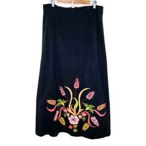 Vintage 1970s Folklore Embroidered Wool Skirt Lined Ecuador Boho